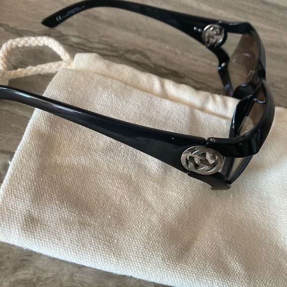 Gucci sunglasses - Picture 4 of 5